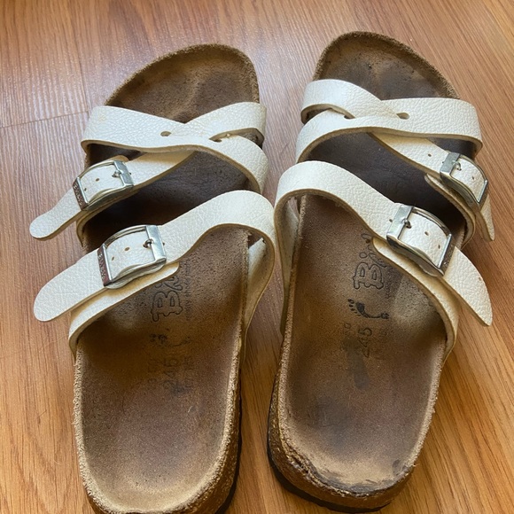White Birkenstocks 38 - Picture 2 of 5